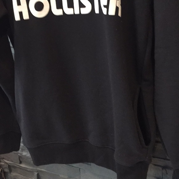 Hollister crewneck with pouch - Picture 5 of 6